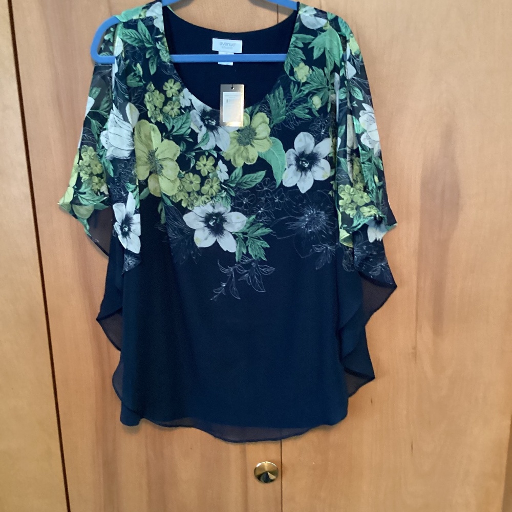 Floral Black and Green Women's Tunic Top